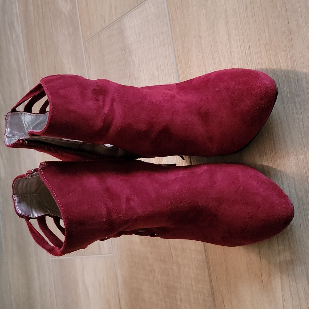Kelly & Katie booties